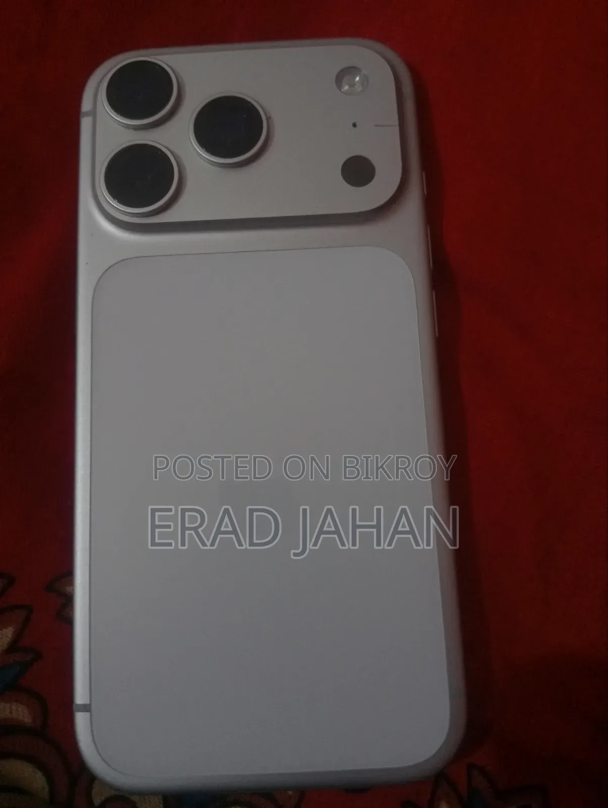 অ্যাপল আইফোন ১৭ প্রো ৫১২ জিবি হোয়াইট