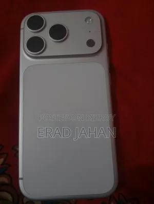 অ্যাপল আইফোন ১৭ প্রো ৫১২ জিবি হোয়াইট