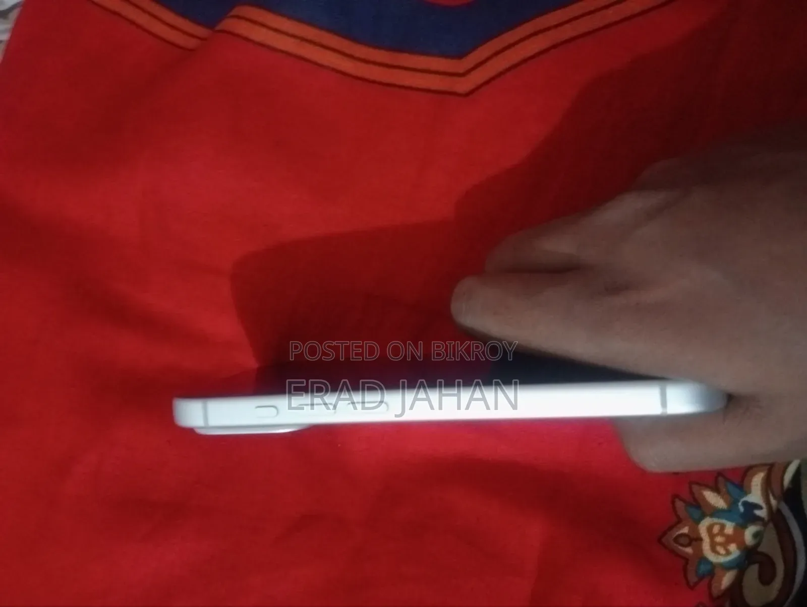 অ্যাপল আইফোন ১৭ প্রো ৫১২ জিবি হোয়াইট