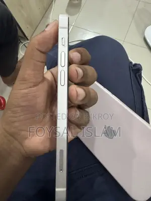 অ্যাপল আইফোন ১২ ১২৮ জিবি হোয়াইট