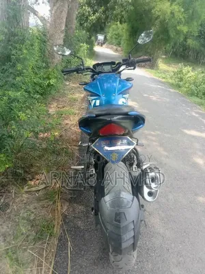সুজুকি জিক্সার ২০১৮ ব্লু