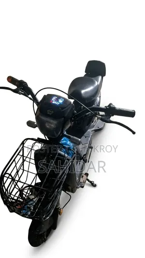 Spark Ride Crazy Racing 2025 Black