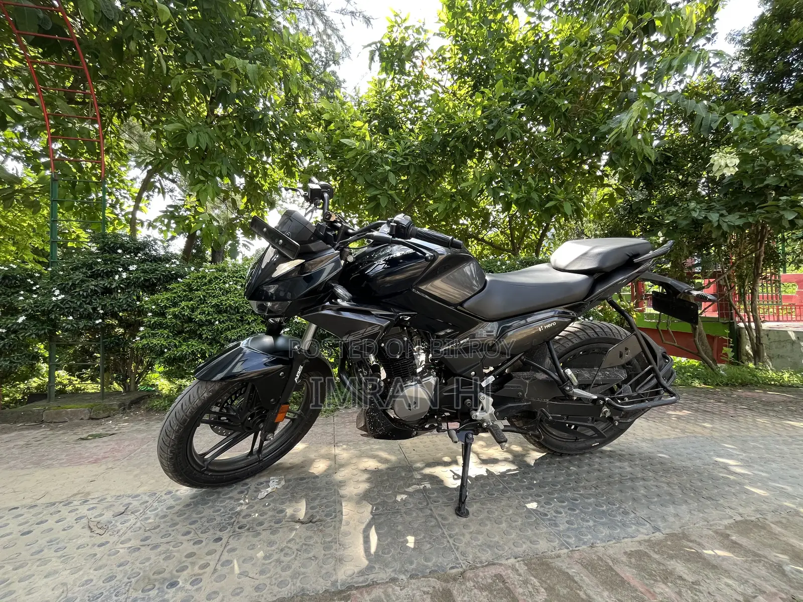 নতুন হিরো এক্সট্রিম ১২৫আর ২০২৫ কালো