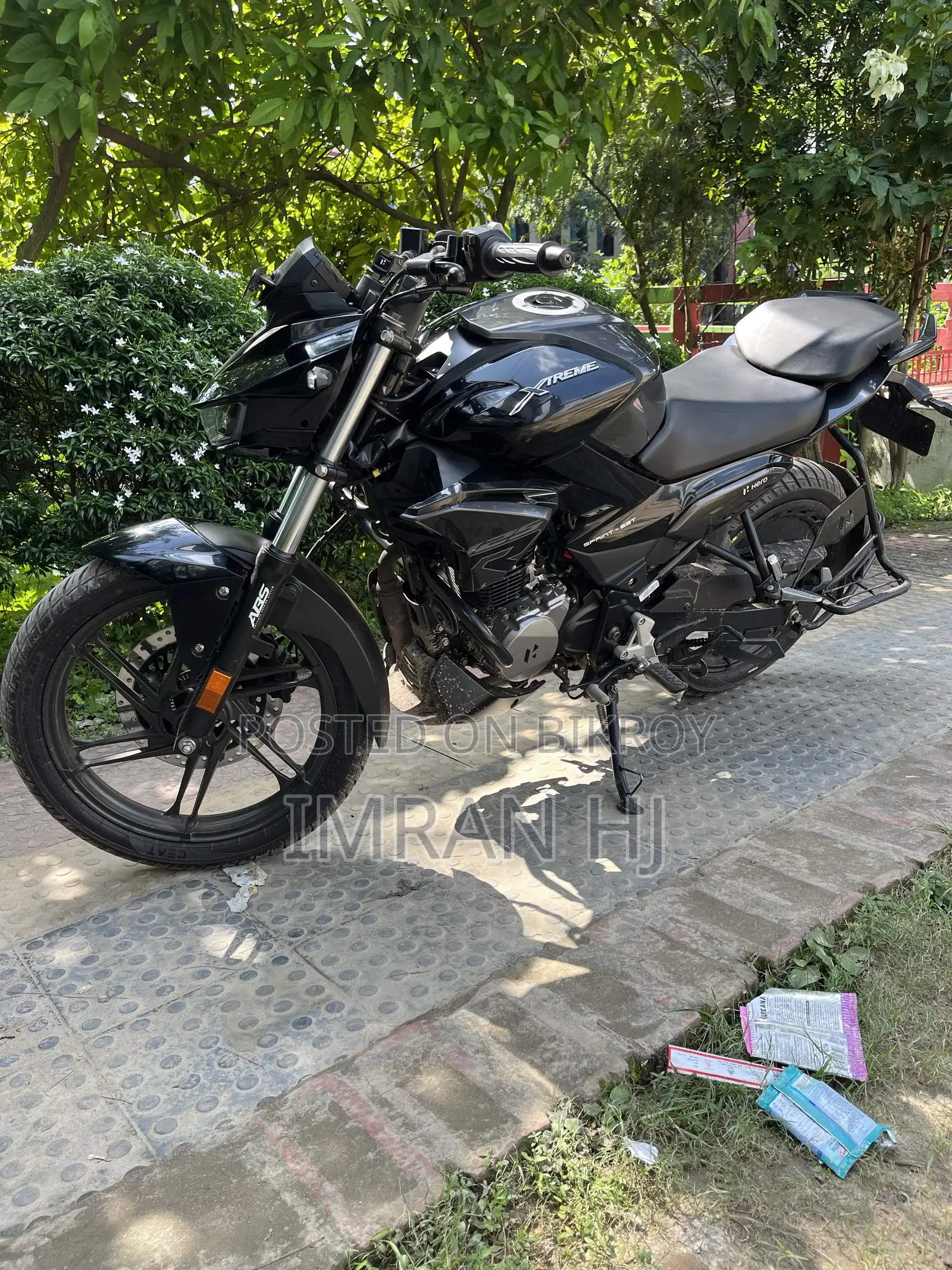 নতুন হিরো এক্সট্রিম ১২৫আর ২০২৫ কালো