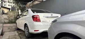 Toyota Axio 2021 White