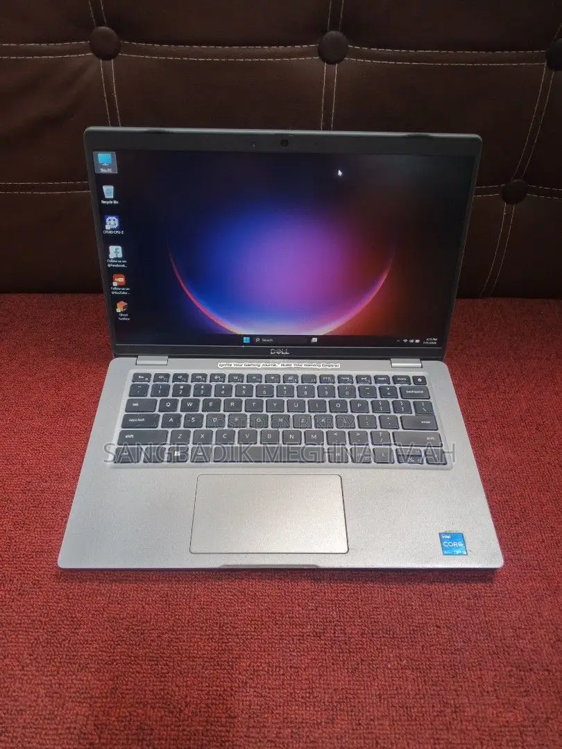 Laptop Dell 3GB Intel SSD 256GB