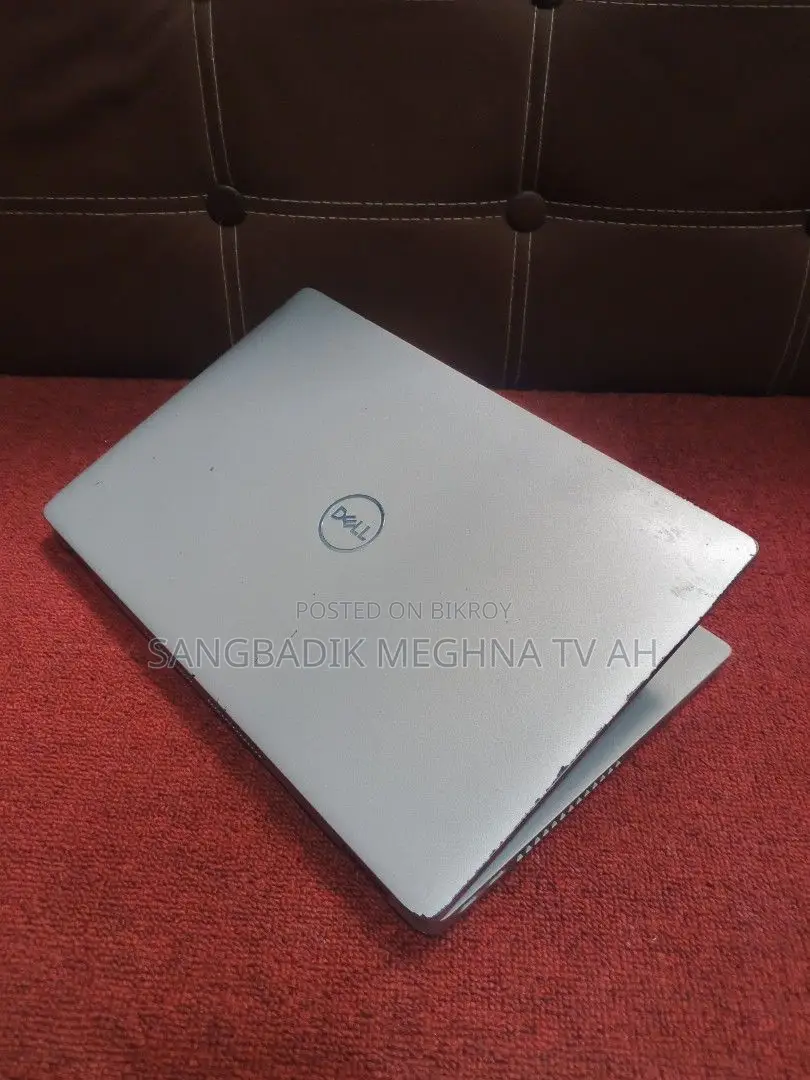 Laptop Dell 3GB Intel SSD 256GB
