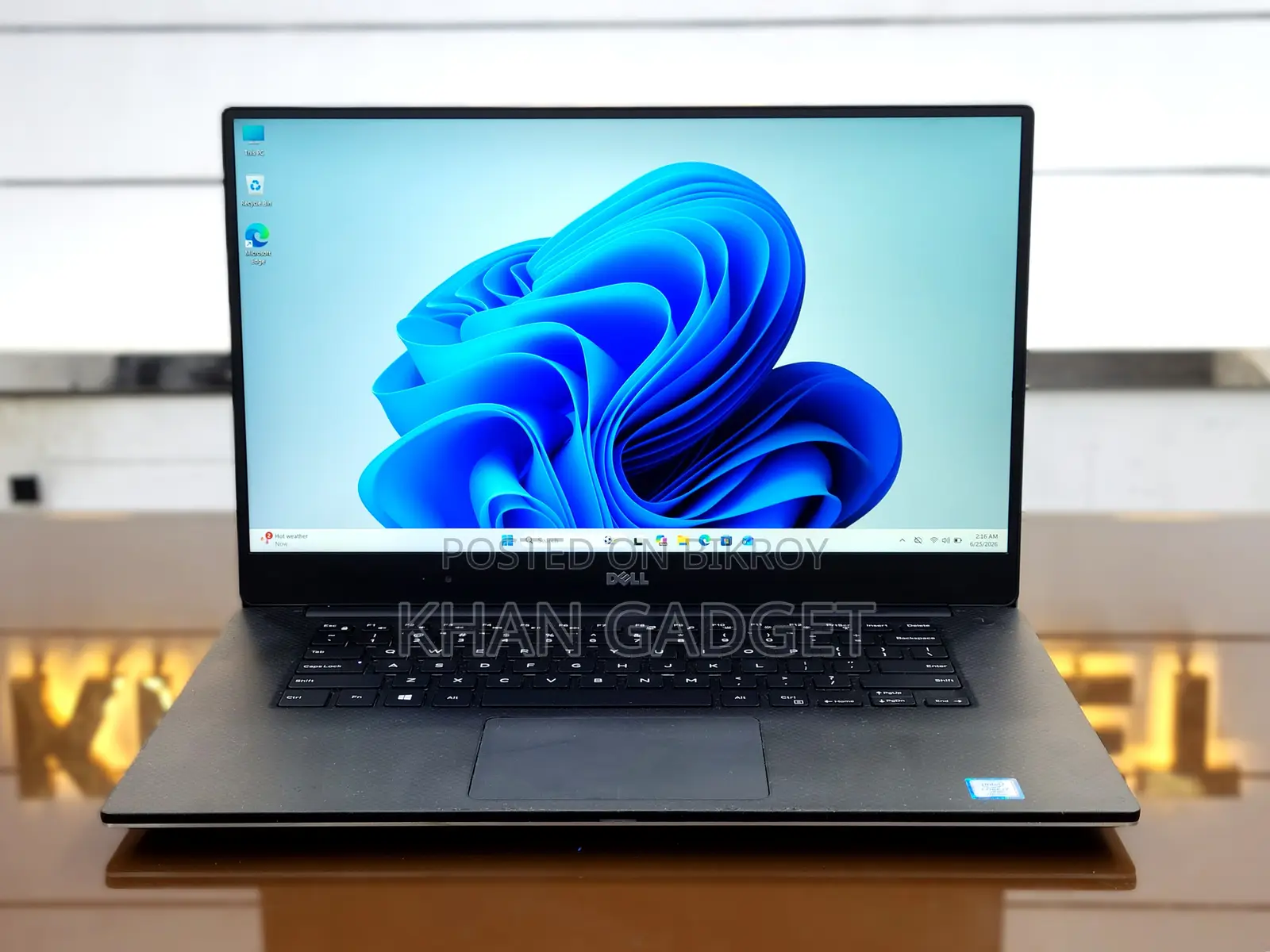 Laptop Dell Precision 5520 16GB Intel Core i7 SSD 512GB