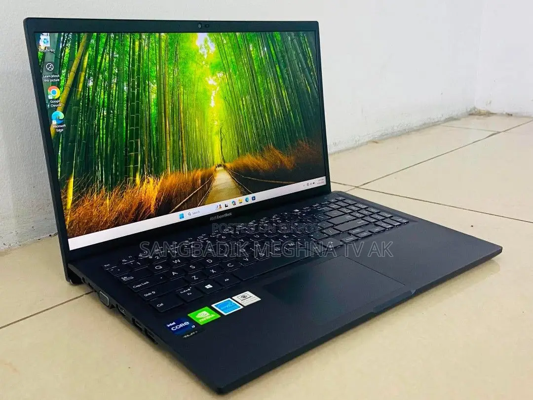 Laptop Asus 4GB Intel SSD 500GB