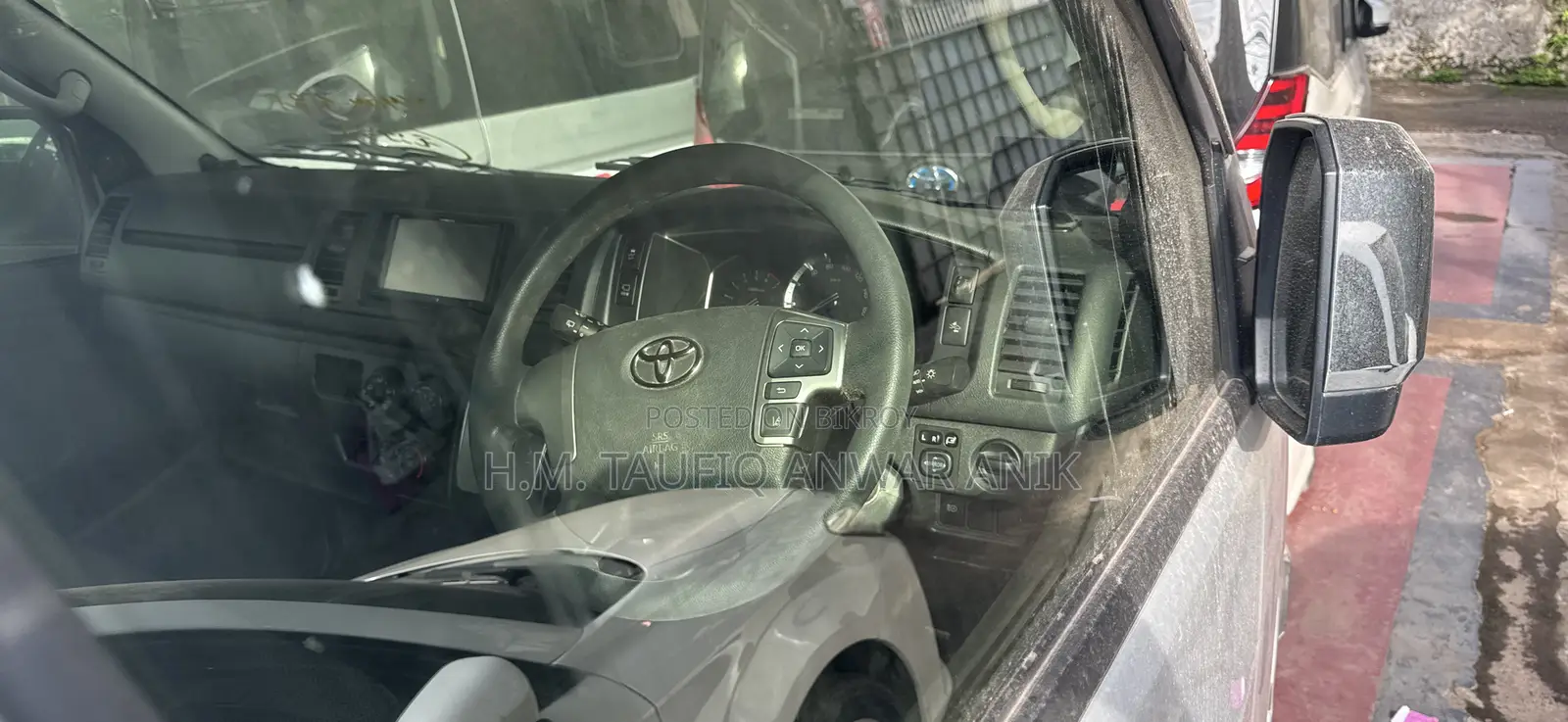 Toyota Grand HiAce 2002 Silver