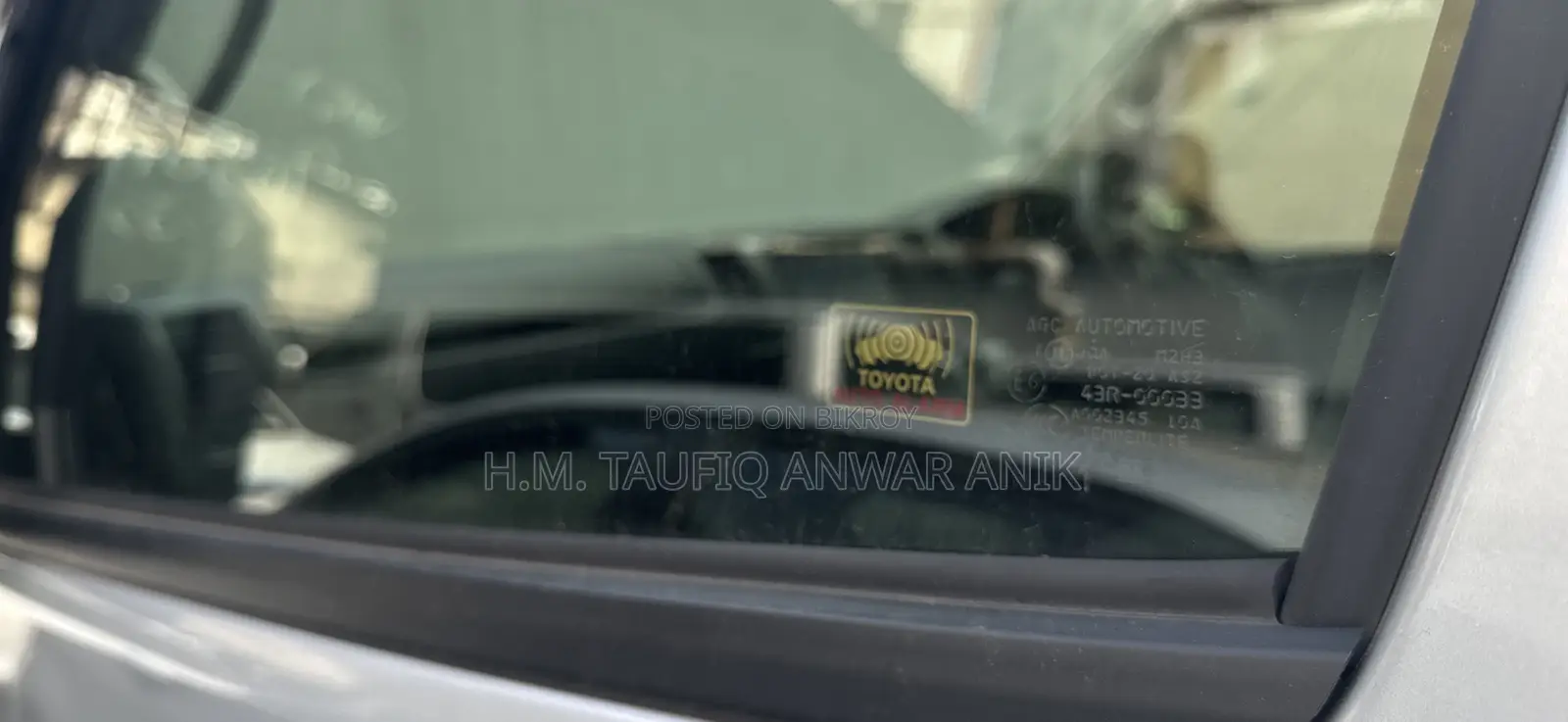 টয়োটা গ্র্যান্ড হাইয়েস ২০০২ সিলভার