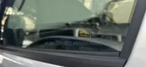 টয়োটা গ্র্যান্ড হাইয়েস ২০০২ সিলভার