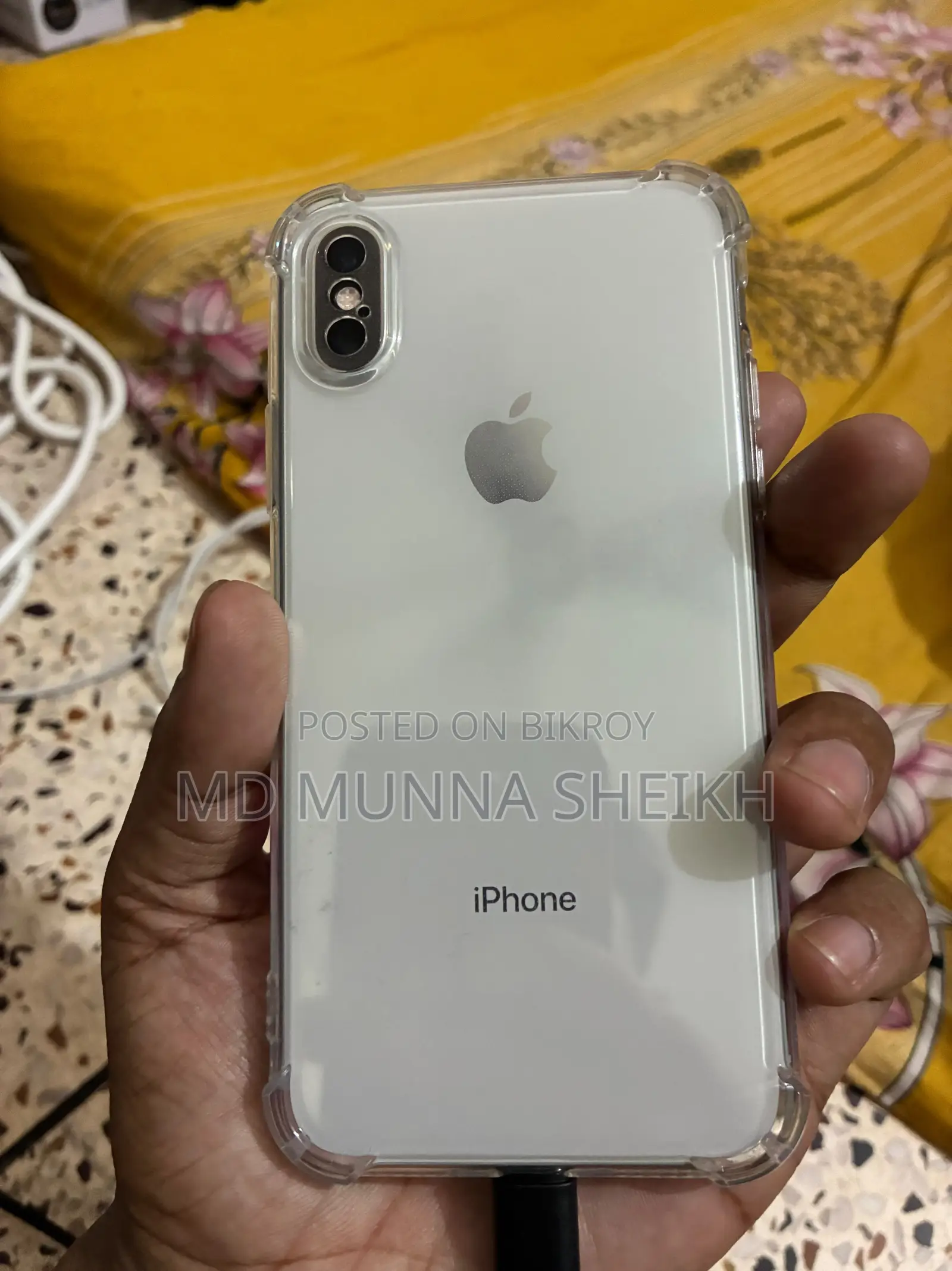 Apple iPhone XS 64 GB White