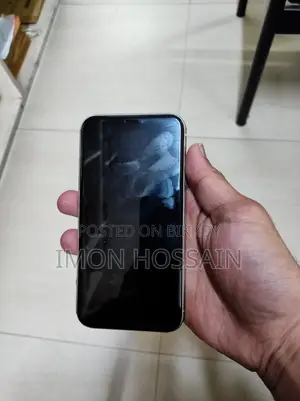 Apple iPhone XR 128 GB White