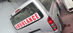 Toyota Grand HiAce 2002 Silver