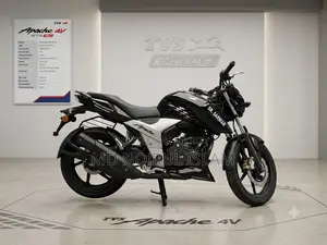 TVS Apache RTR 160 4V 2022 Black