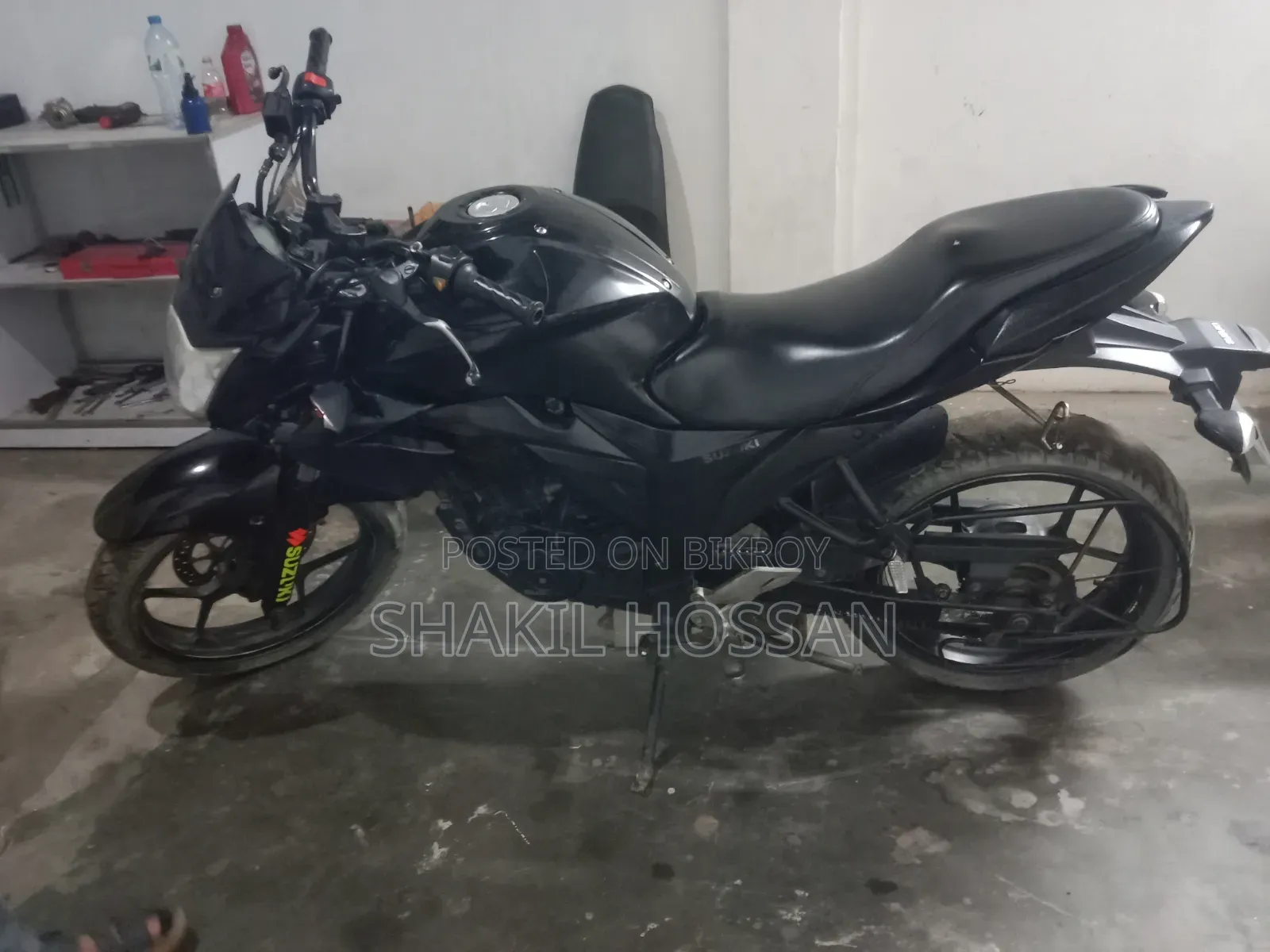 Suzuki 2018 Black