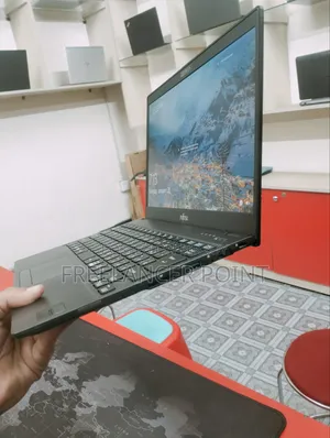Laptop Fujitsu Amilo Xi3650 4GB Intel Celeron SSD 128GB