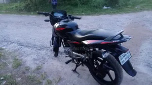 বাজাজ পালসার ১৫০ ২০০৯ ব্ল্যাক