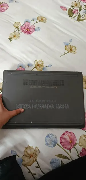 Laptop HP 240 G8 4GB Intel Core i3 HDD 1T