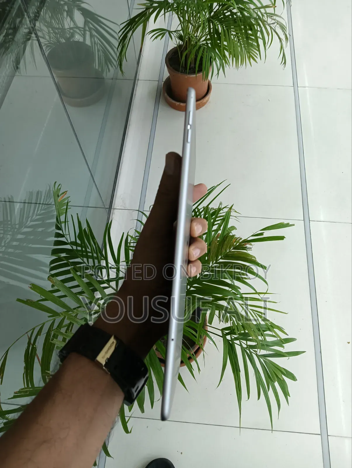 অ্যাপল আইপ্যাড এয়ার ২ ১২৮ জিবি গ্রে