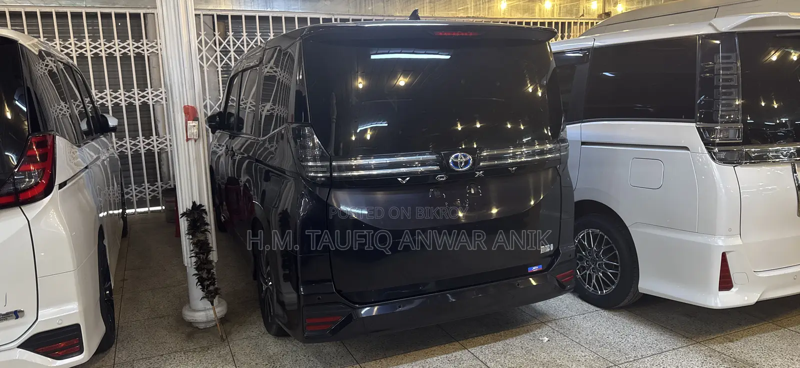 Toyota Voxy Hybrid S-G 2WD 8-Seater 2022 Blue