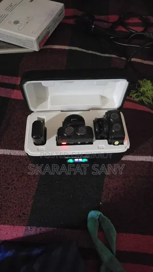 ওয়্যারলেস মাইক্রোফোন