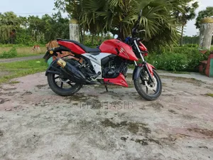 TVS Apache RTR 160 4V 2023 Red