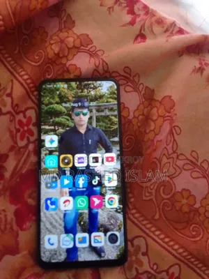 রিয়েলমি সি৭১ ১২৮ জিবি