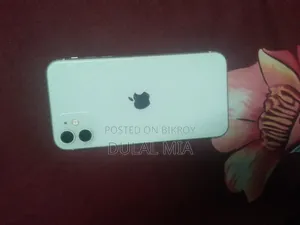 Apple iPhone 11 128 GB White
