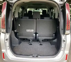 Toyota Noah 2.0 Front Wheel Drive (8 Seater) 2021 Silver