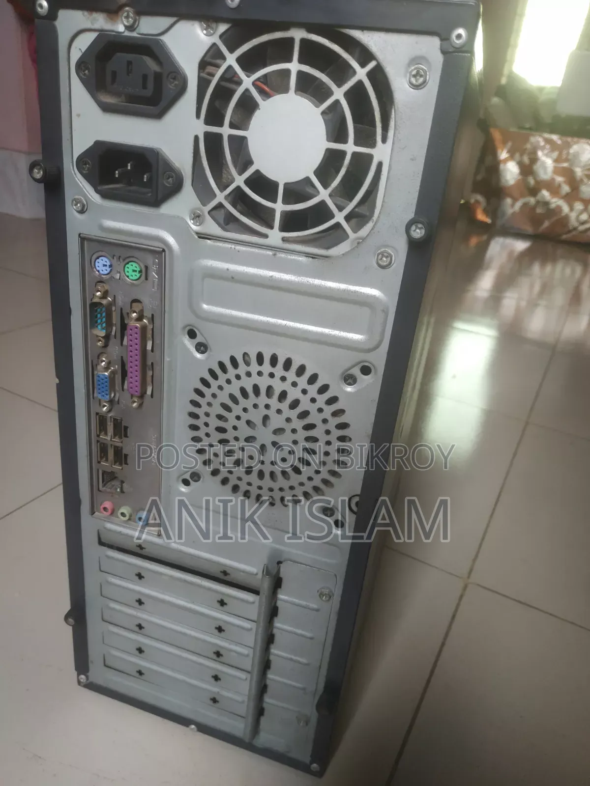 Desktop Computer 3GB Intel Pentium HDD 320GB