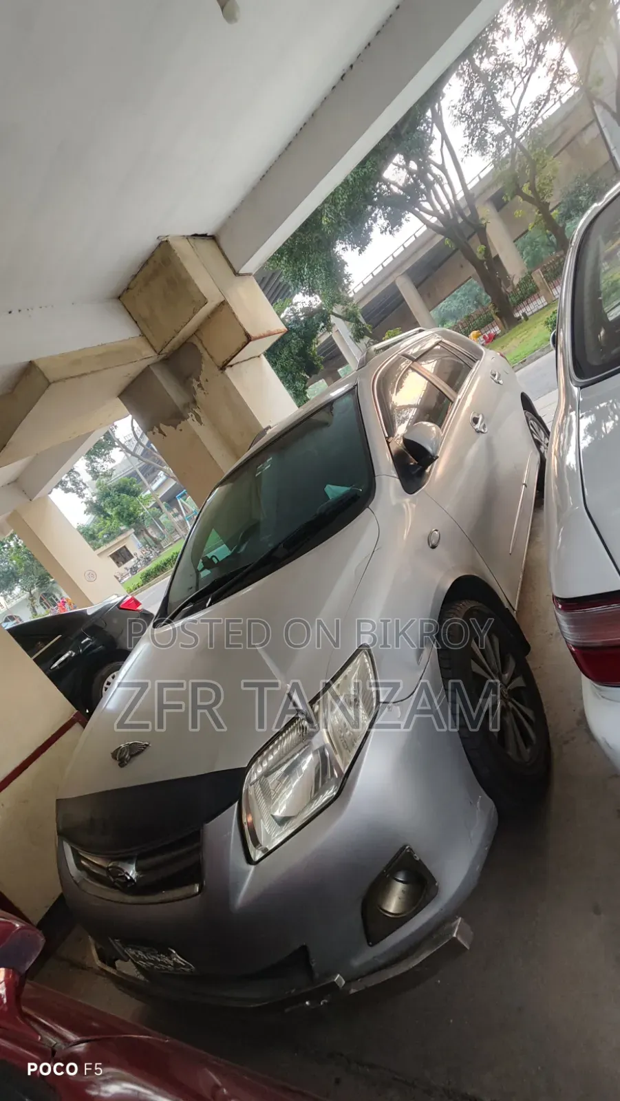 টয়োটা করোলা ফিল্ডার ২০১২ সিলভার