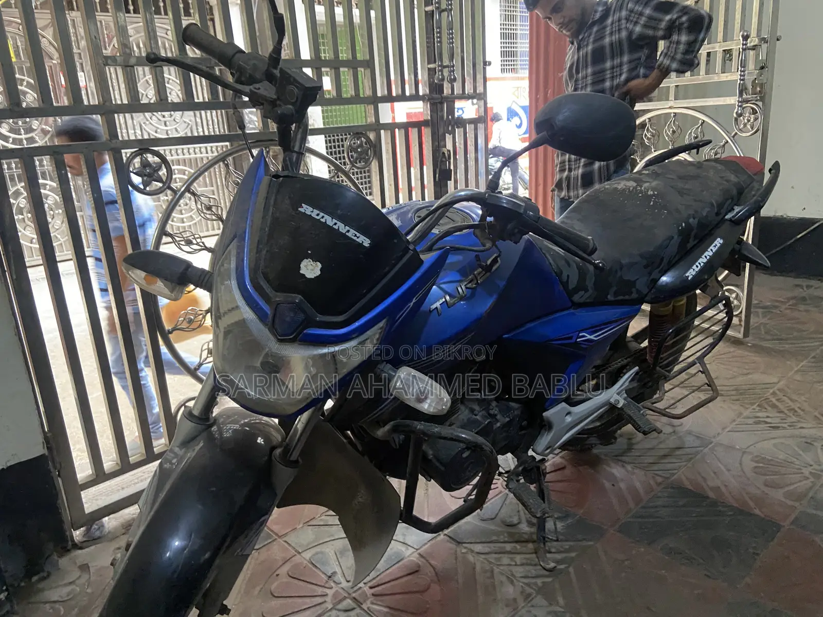 Runner Turbo 125 2023 Blue