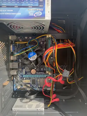 New Desktop Computer 4GB Intel SSD 128GB