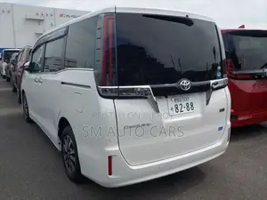 টয়োটা এসকোয়ার ২০২১ পার্ল