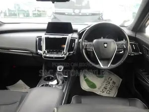 New Toyota Crown 2020 Pearl