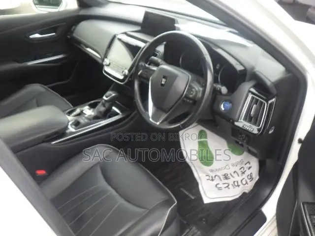 New Toyota Crown 2020 Pearl
