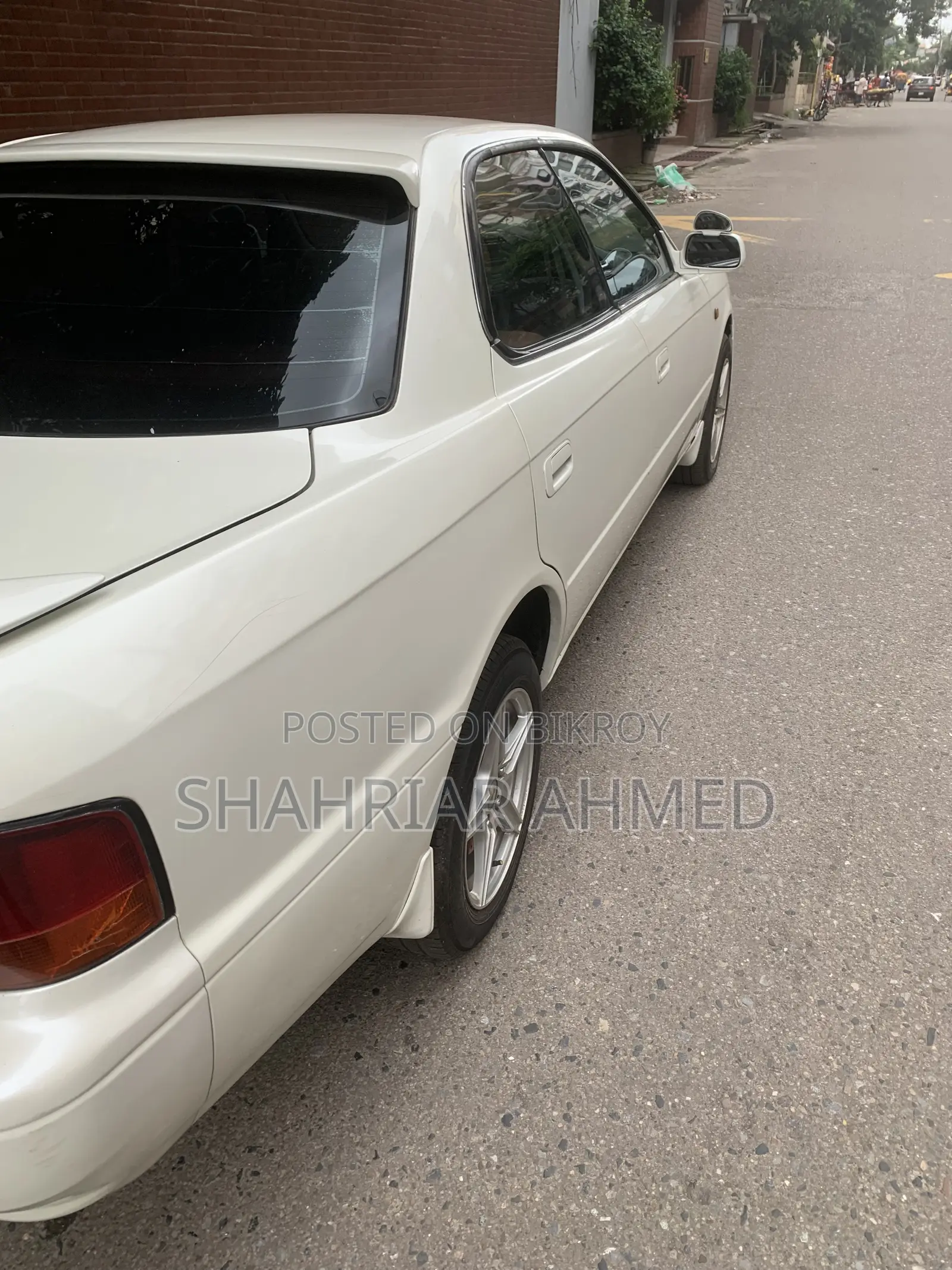 Toyota Vista 1994 White