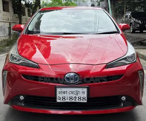 Toyota Prius 2019 Red