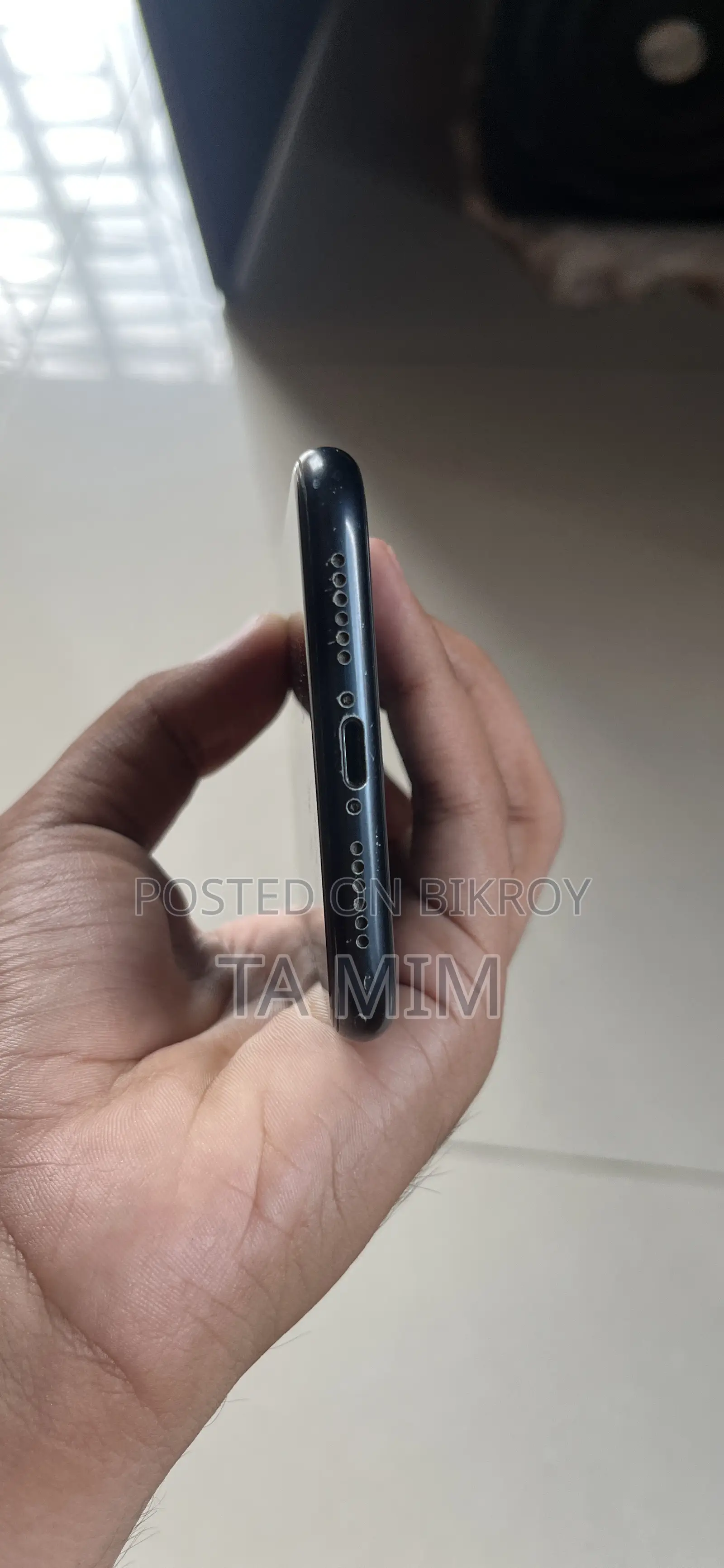 Apple iPhone XR 64 GB Black