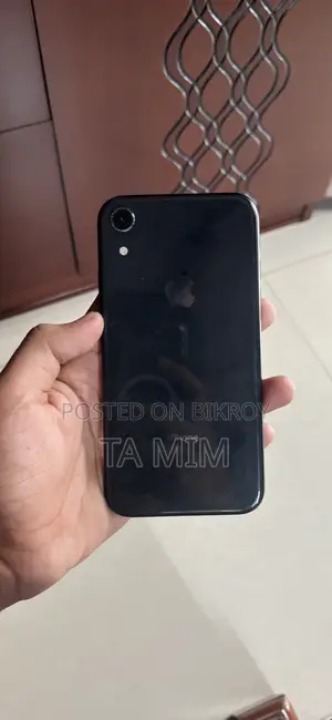 Apple iPhone XR 64 GB Black