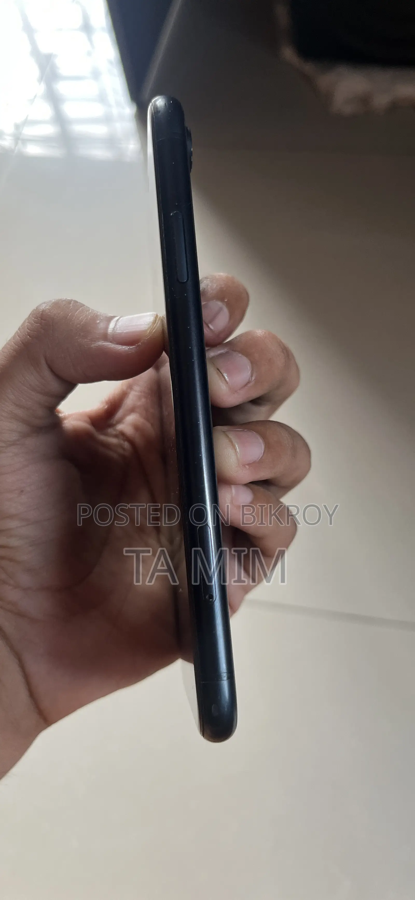 Apple iPhone XR 64 GB Black