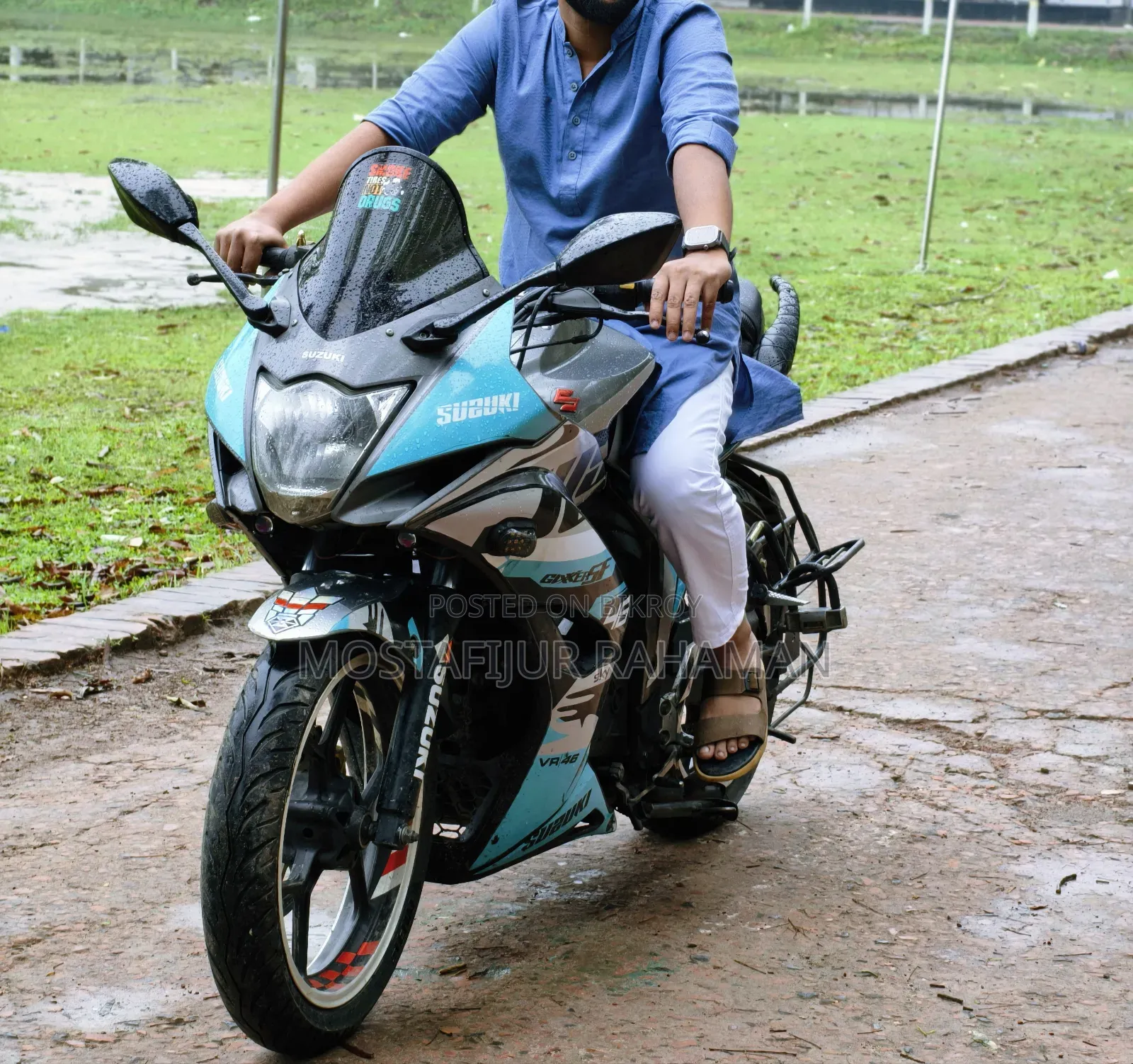 Suzuki Gixxer 2015