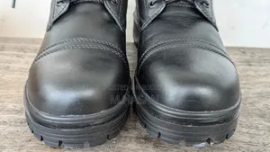 New Unused Boot Shoes for Sale.