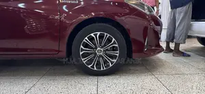 Toyota Axio 2018 Red