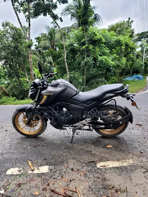 Yamaha FZS V4 2025 Black