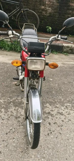 Honda 2009 Red