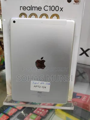 Apple iPad 9.7 32 GB Silver