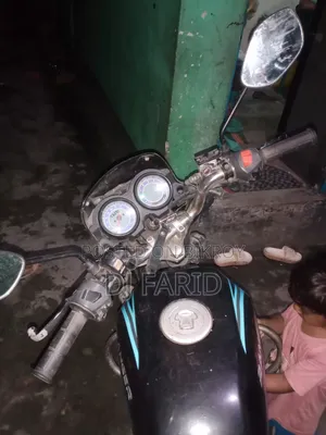 ওয়ালটন রেঞ্জার ২০১৭ কালো